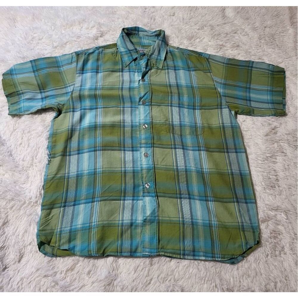 Weekendz off mens short sleeve  button-down olive shirt M